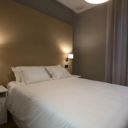 Alameda * Seville